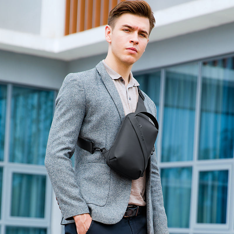 Casual Newest Design Sling Chest Bag Men Backpack Shoulder Bags Crossbody Bag